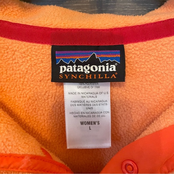 Women’s Patagonia Jacket - Picture 3 of 5